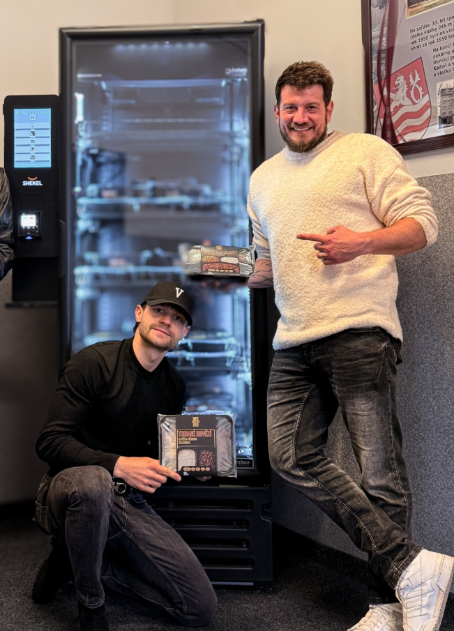 Zakladatelé SmartVendor s produkty